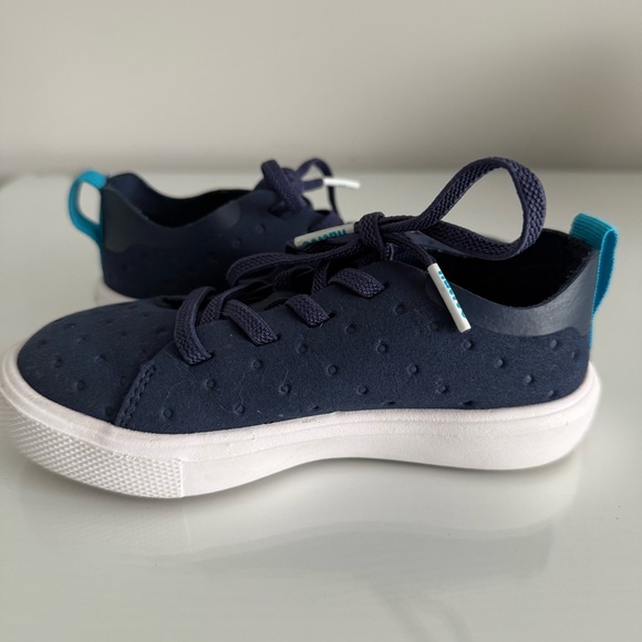 Native Monaco Low Slip On Boys Shoes Blue Size 9 - Picture 7 of 12